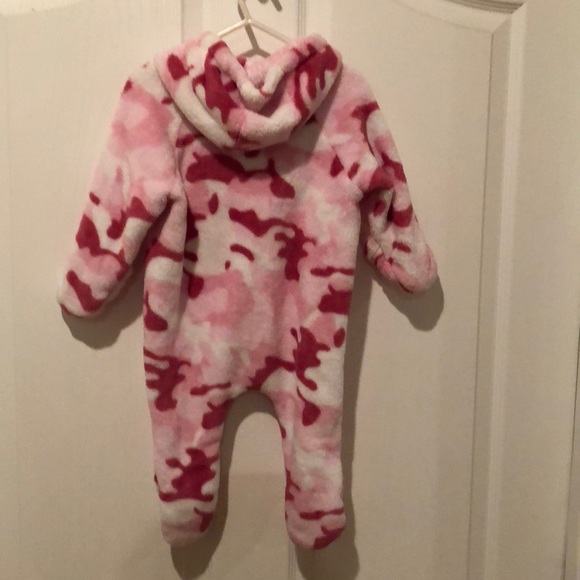 6m Bass Pro Infant Pink Camo Sleeper - Picture 3 of 3